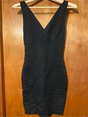 Express Black V-Neck Mini Sheath Dress